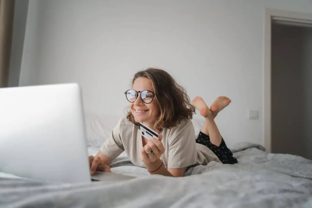 Crée ton site de commerce en ligne en quelques étapes faciles – Astuces infaillibles pour réussir !