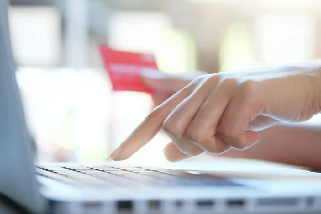 Découvrez dès maintenant la plateforme de commerce incontournable pour votre entreprise en 2024 : Shopify !