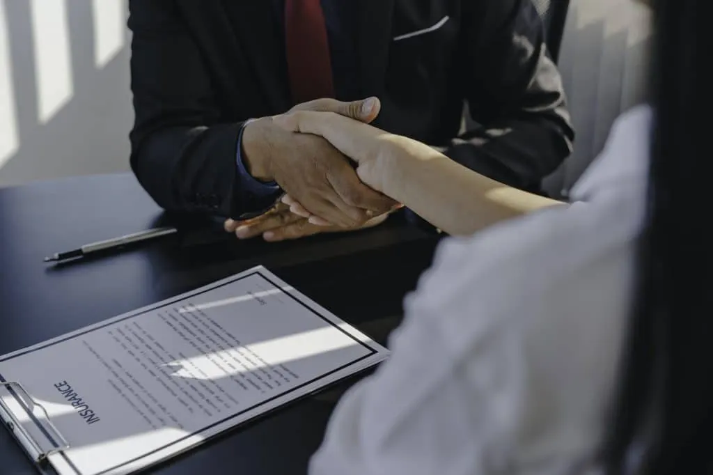 Courtier immobilier : fonctionnement et marche à suivre (Waxoo.fr)